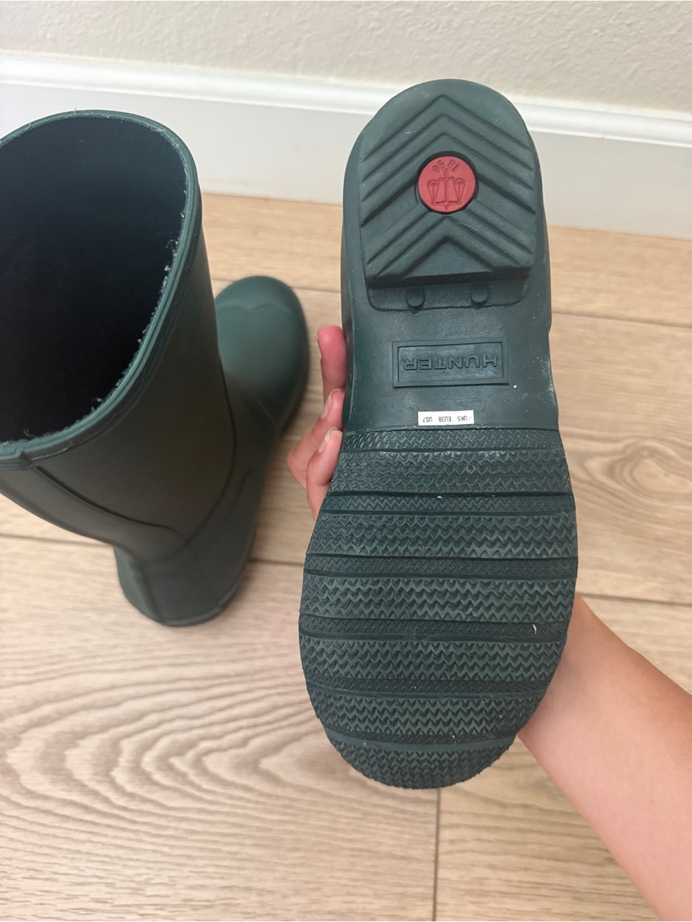 Hunter Green Womens Waterproof Rain Boots - Picture 5 of 6